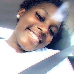 Meet your Posher, Jannetta